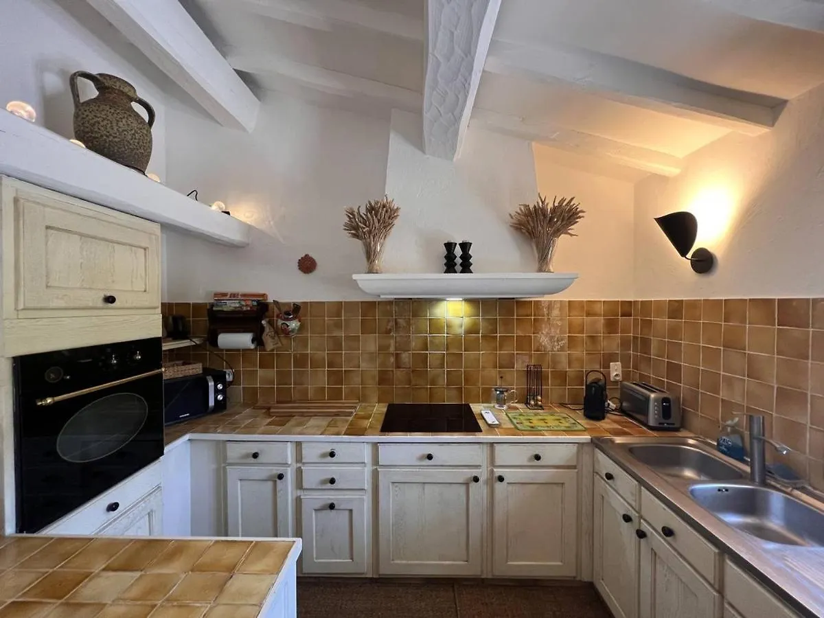 Maison 4 Chambres Avec Piscine, Jardin Arbore & Plage A 600M - La Croix-Valmer - Fr-1-726-19 0*,